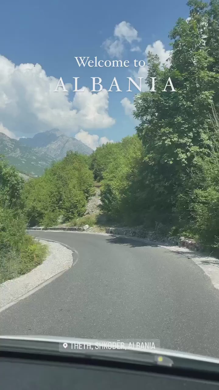 Albanien